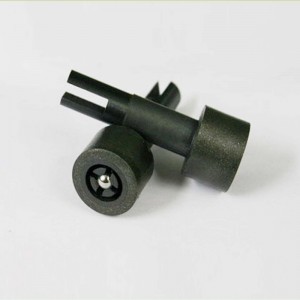 China manufacture plastic molded ferrite magnet for automobile